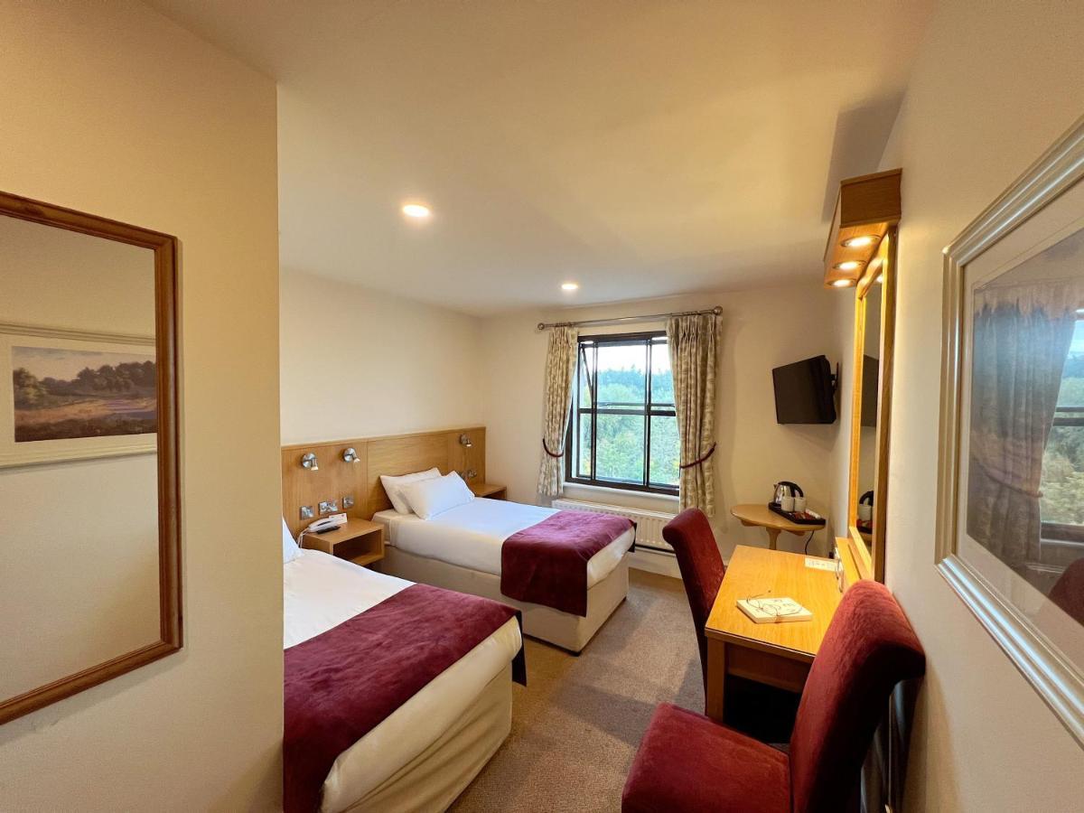 The Lucan Spa Hotel Luaran gambar