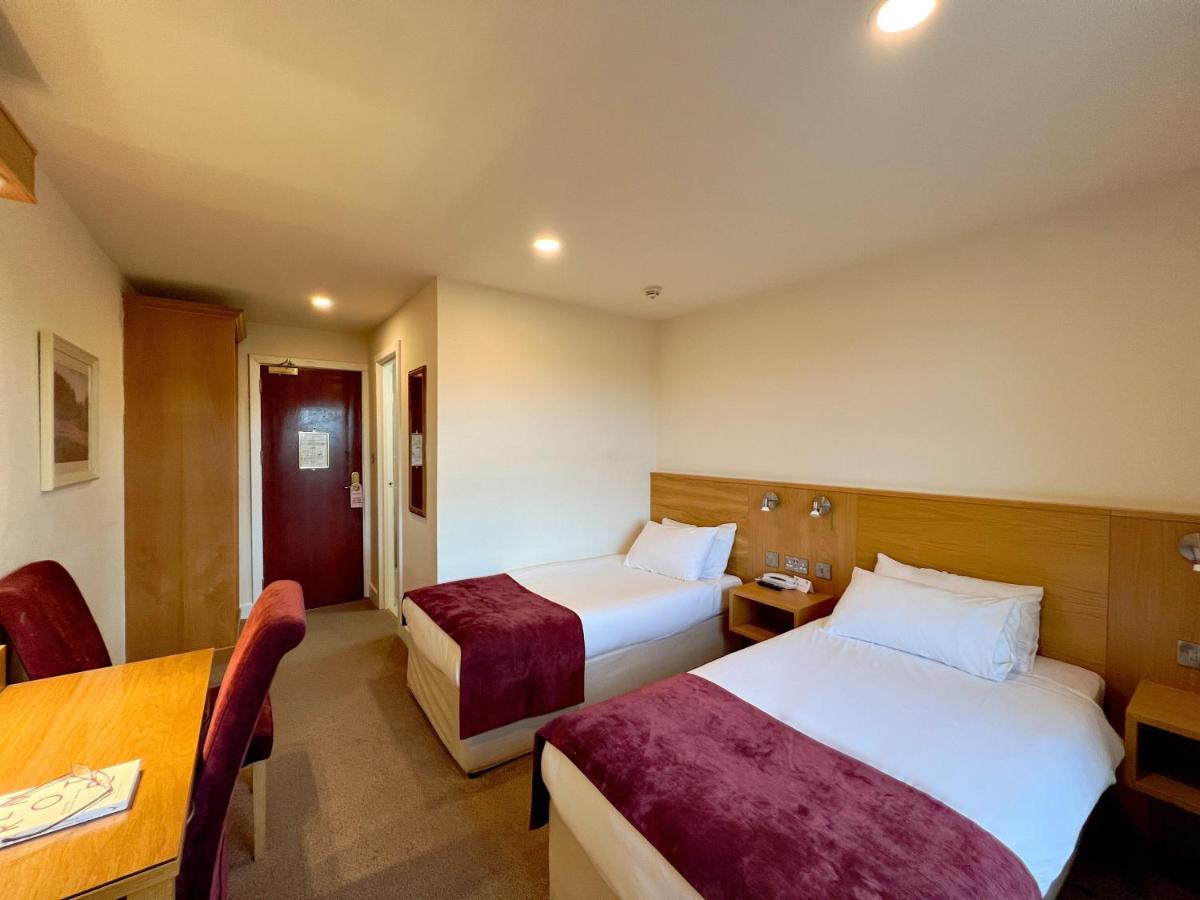The Lucan Spa Hotel Luaran gambar