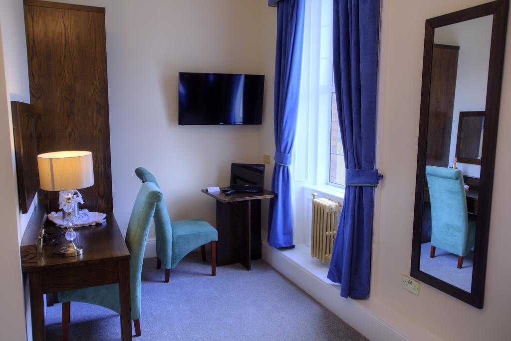 The Lucan Spa Hotel Luaran gambar
