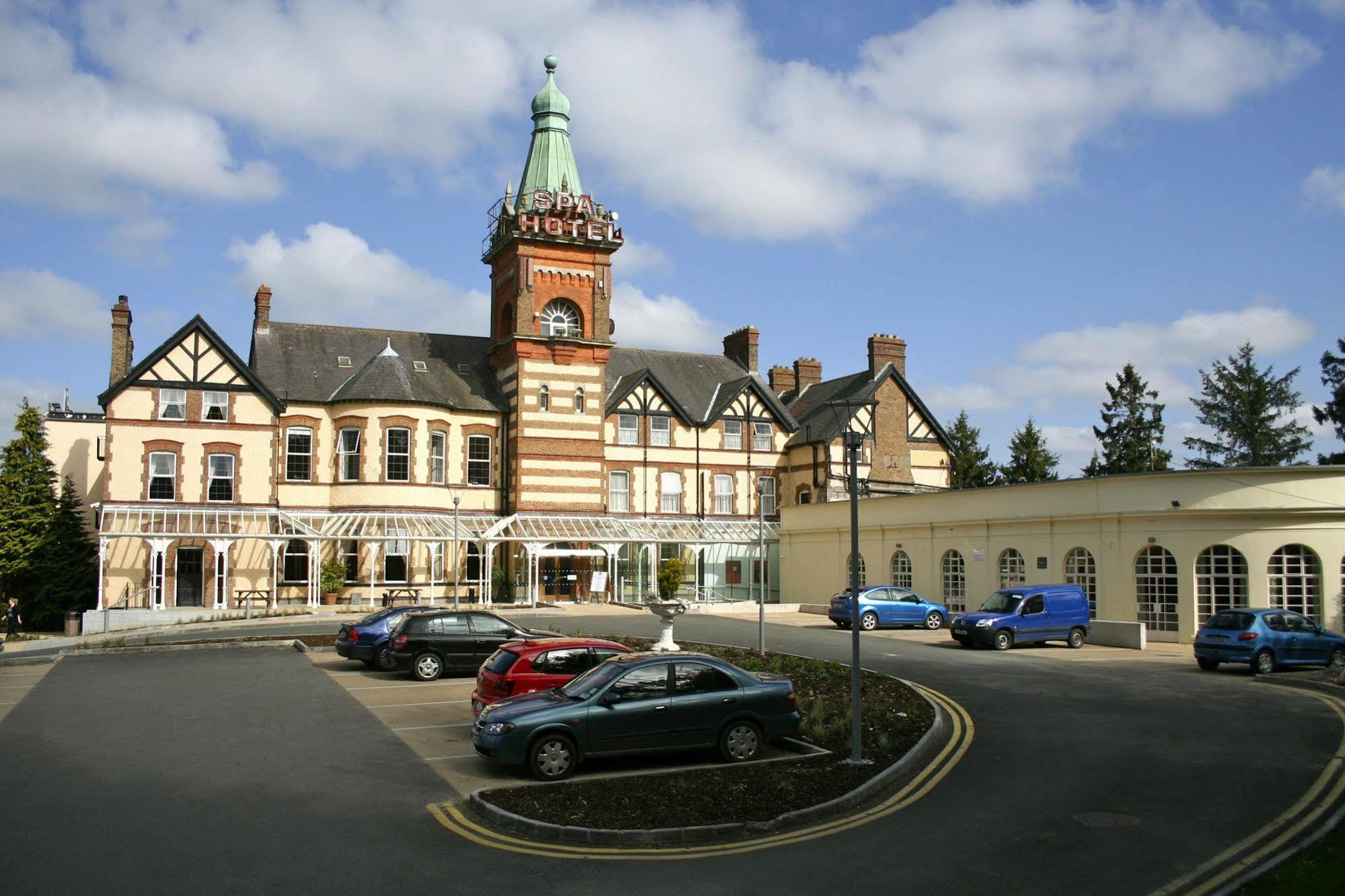 The Lucan Spa Hotel Luaran gambar