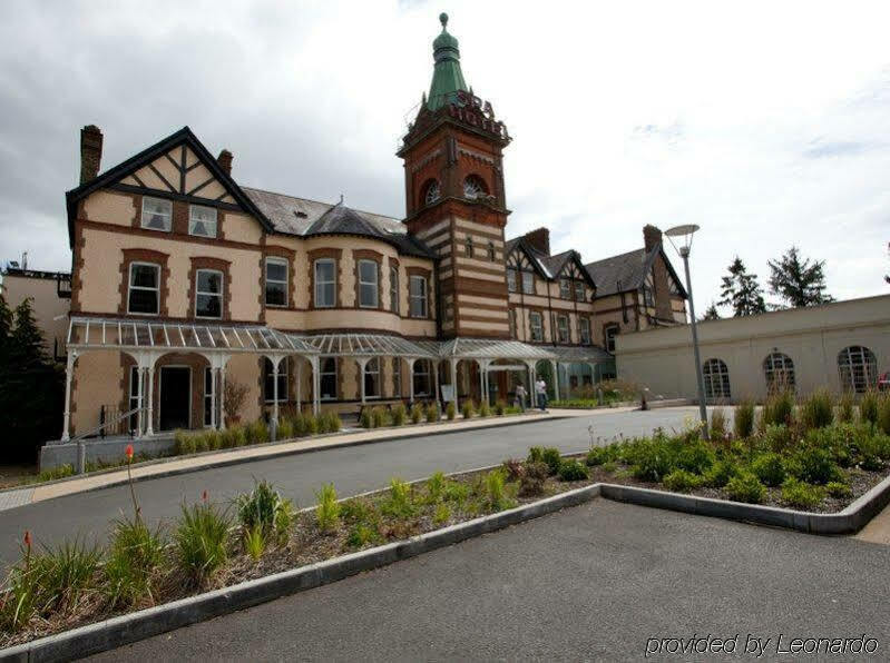 The Lucan Spa Hotel Luaran gambar